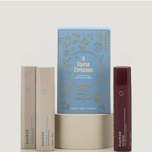 SEASONAL DAVROE SMOOTH SENSES THREE PIECE GIFT SET